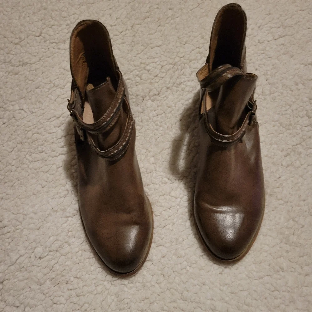 CATO Buckle Strap Ankle Boots Brown Size 8 - Picture 4 of 16